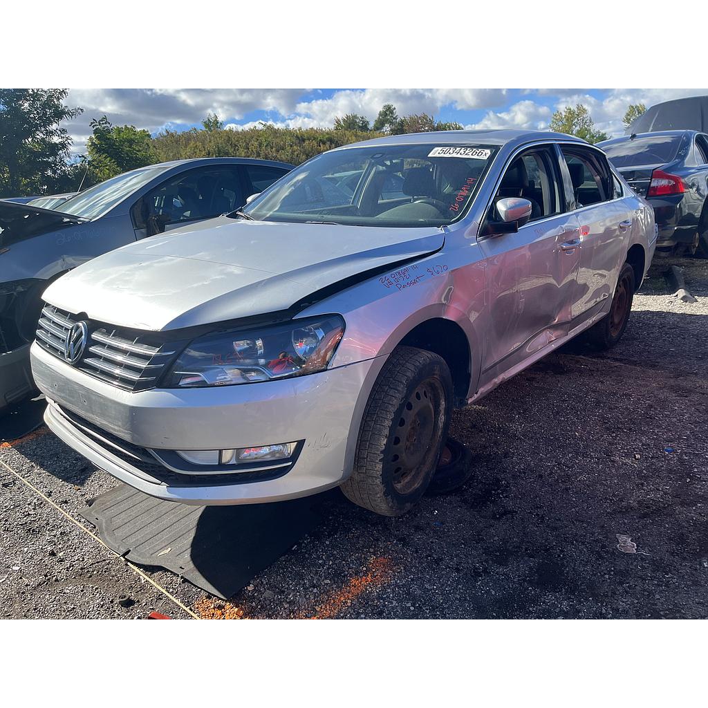 VOLKSWAGEN PASSAT 2014