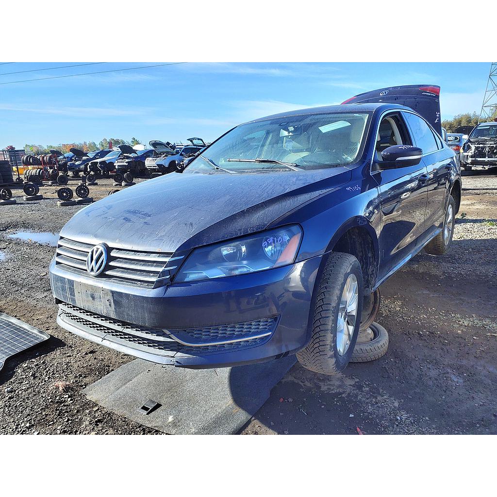 VOLKSWAGEN PASSAT 2014