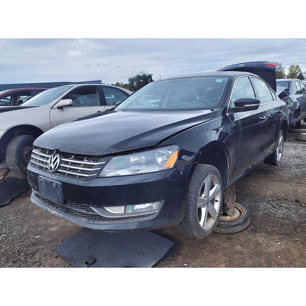 VOLKSWAGEN PASSAT 2014