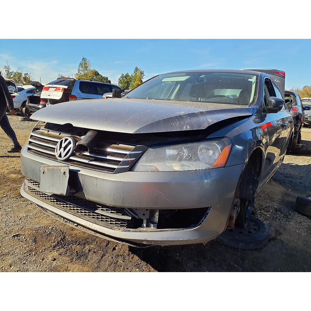 VOLKSWAGEN PASSAT 2014