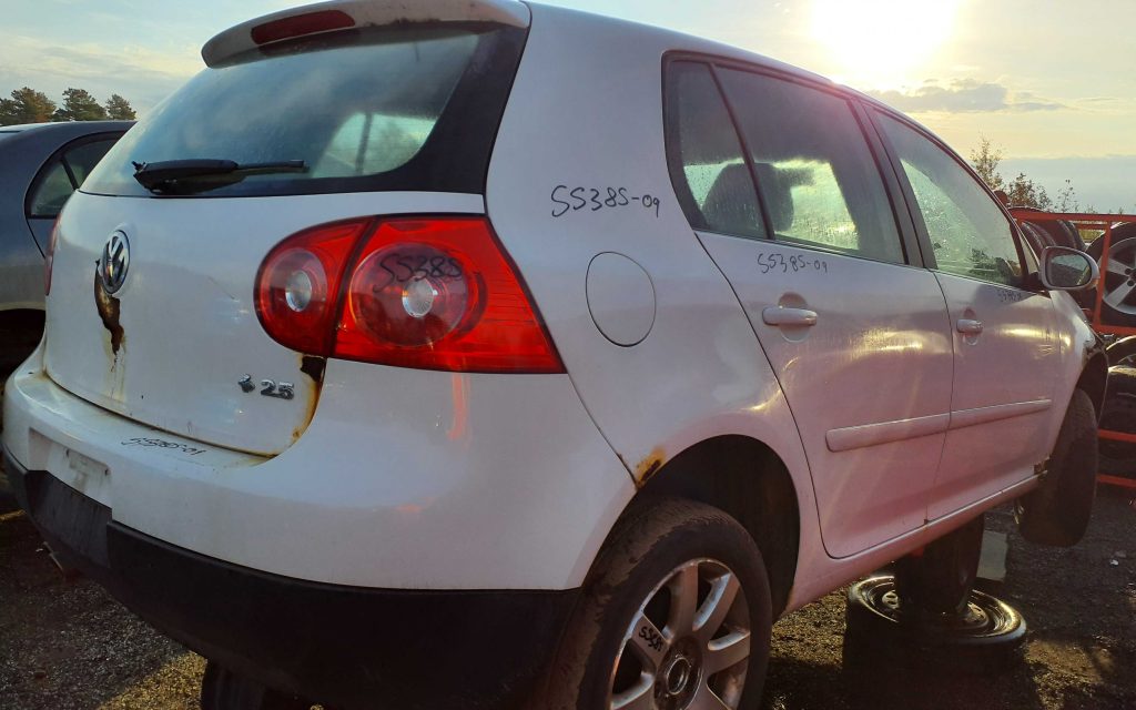 VOLKSWAGEN RABBIT 2009