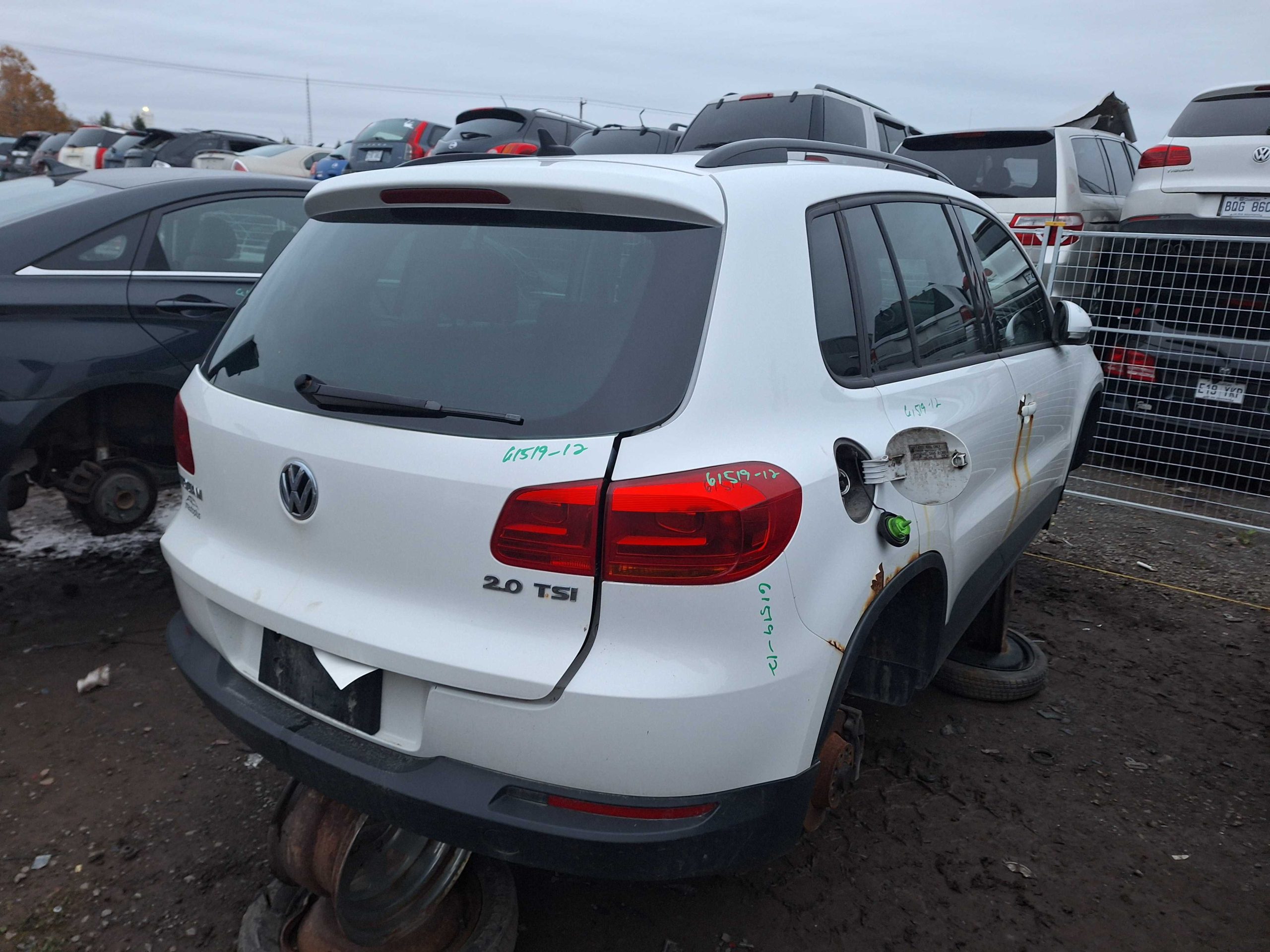 VOLKSWAGEN TIGUAN 2012
