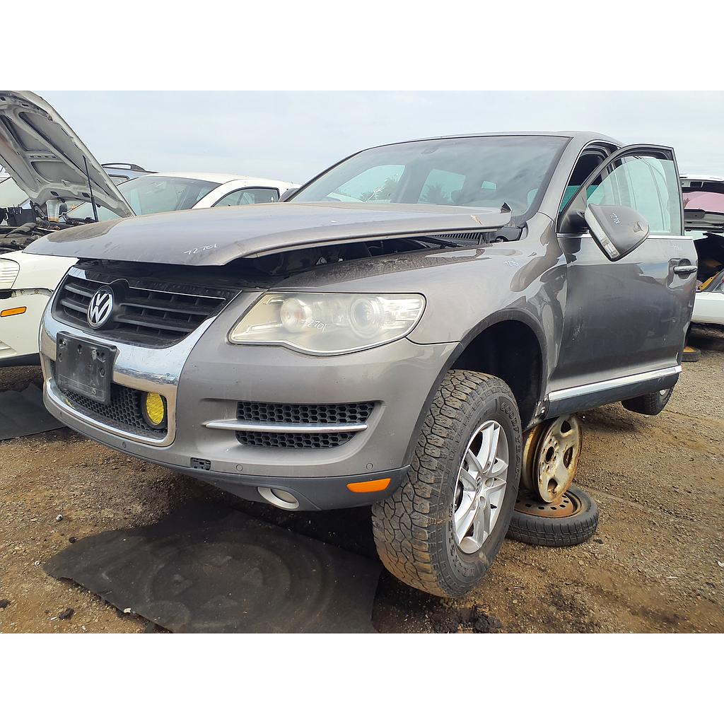 VOLKSWAGEN TOUAREG 2008