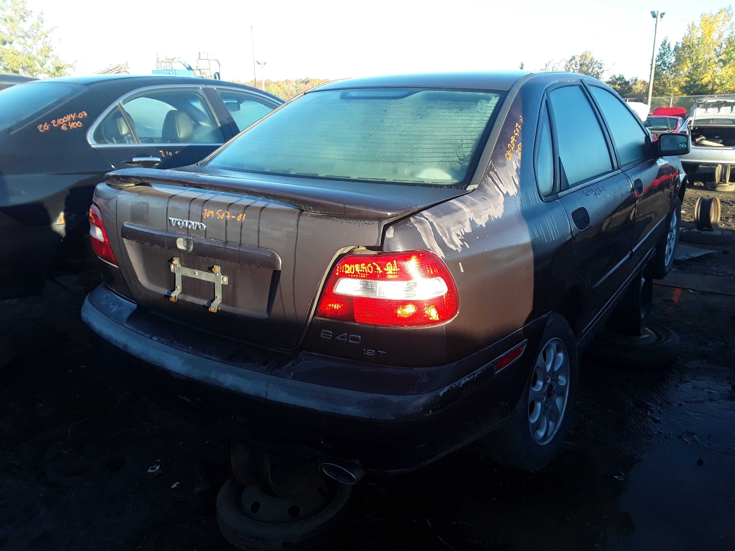 VOLVO S40 2001