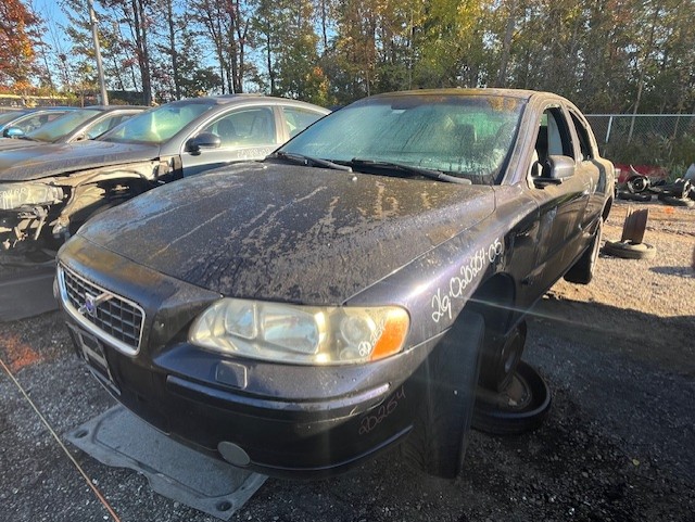 VOLVO S60 2005