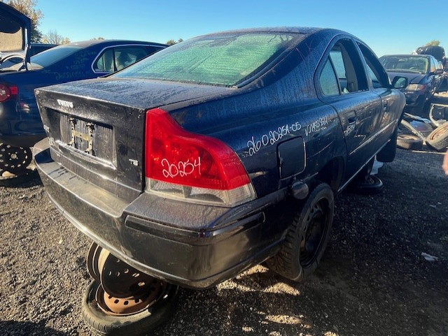 VOLVO S60 2005