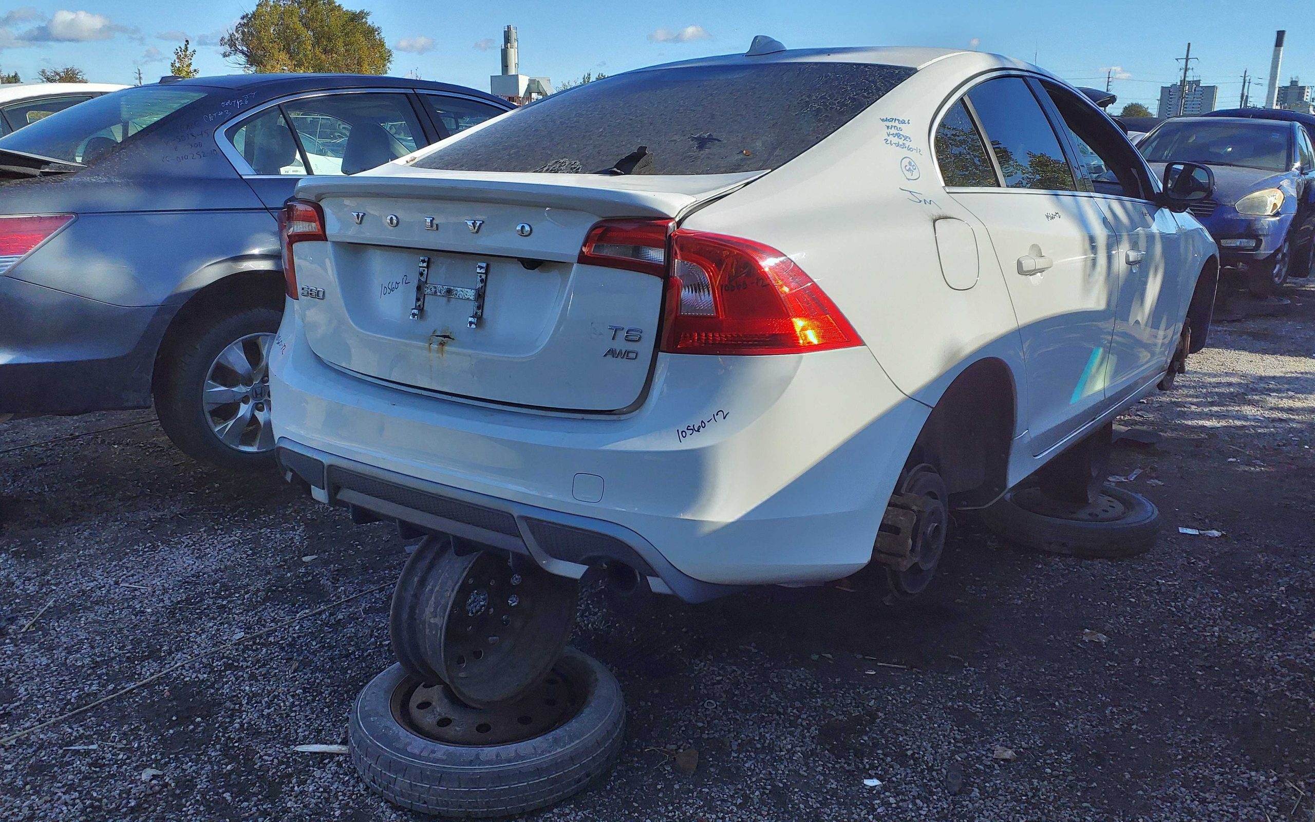VOLVO S60 2012